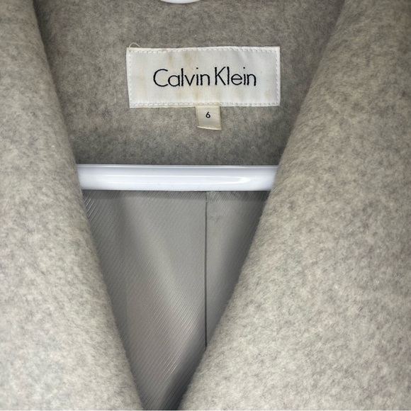 Calvin Klein - Women's Wool Blend Belted Gray Wrap Coat - size 6 - Picture 3 of 8